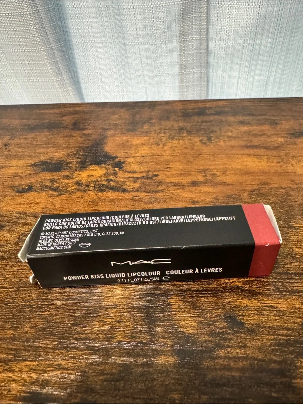 MAC Powder Kiss Liquid Lipcolour Fashion Emergency 977 NIB